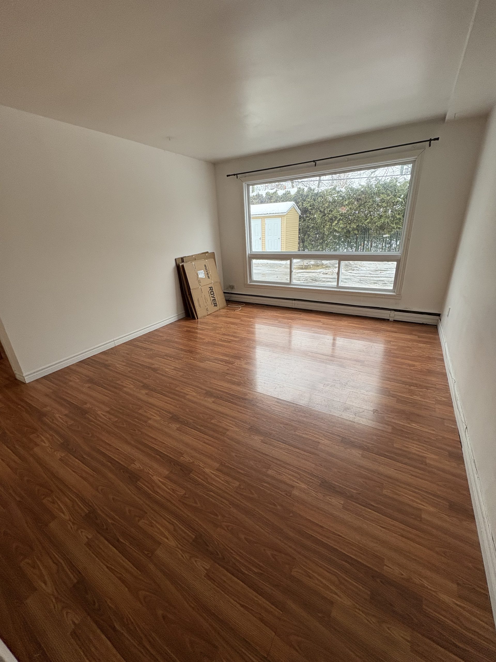 4e Avenue 121
